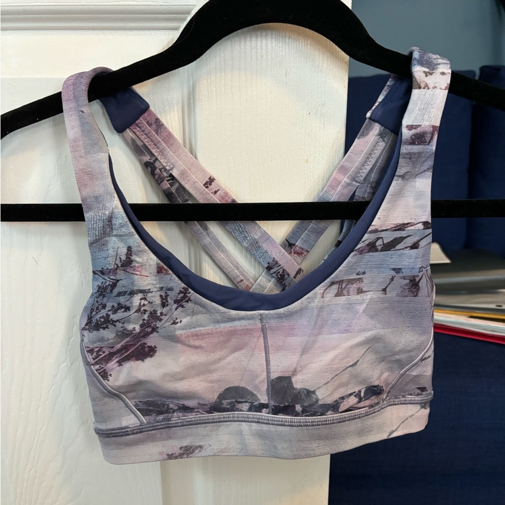 Lululemon Energy Sports Bra